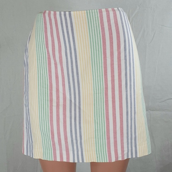 Tommy Hilfiger Dresses & Skirts - Tommy Hilfiger striped Mini skirt size 10